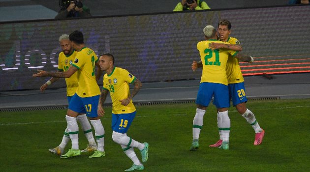 هل يعتزل؟.. أول رد فعل لنجم البرازيل على استبعاده من كأس العالم