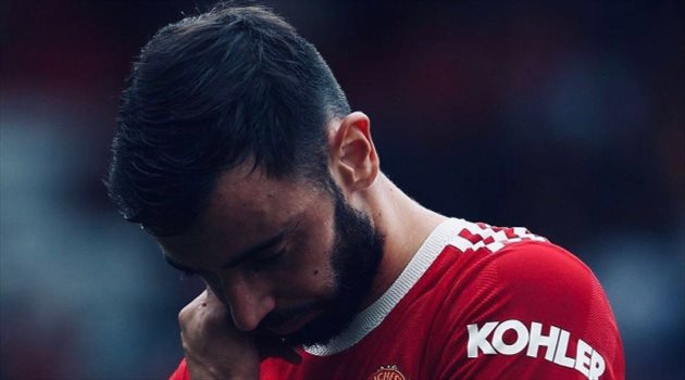 مانشستر يونايتد يتلقى نبأ مفزعا قبل مواجهة ليفربول