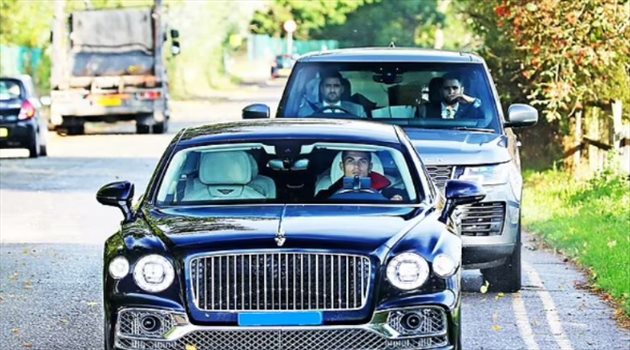 بضباط سابقين.. رونالدو يؤمن تحركاته داخل إنجلترا خوفا من الجماهير