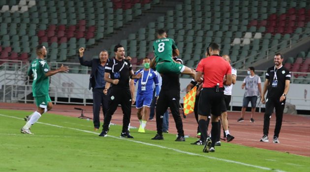 استقالة جماعية لمجلس إدارة الرجاء المغربي