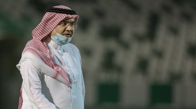 استقالة مؤمنة من رئاسة الأهلي.. ورد عاجل من وزارة الرياضة