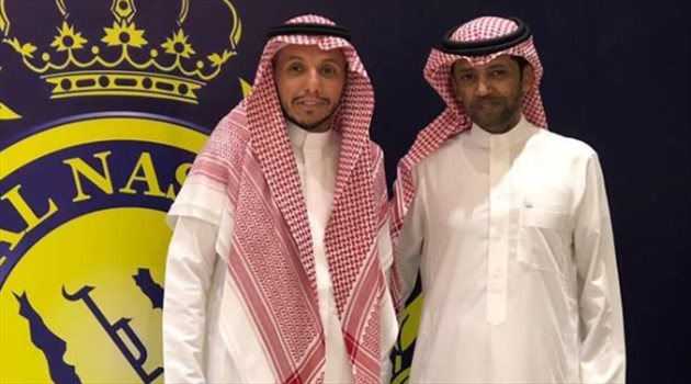 السويكت يهنئ النصر.. وبغلف "يهاجم" مينيز بكلمات مثيرة