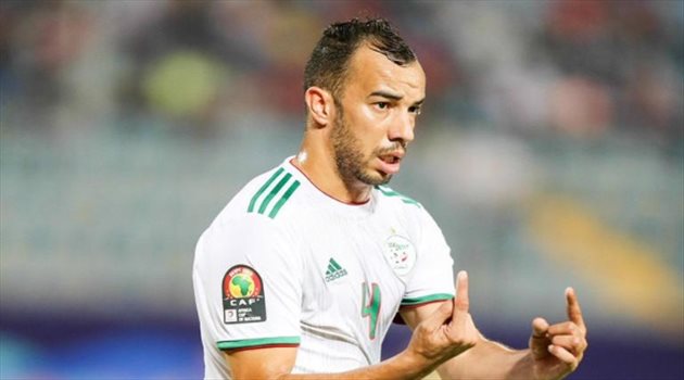  بلعمري يتلقى 3 عروض سعودية.. أين يلعب الجزائري في 2022؟