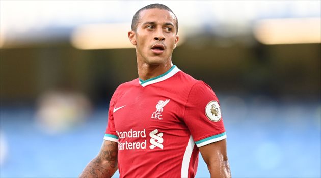 رسميا.. تياجو ألكانتارا مدربا لبرشلونة مع فليك 