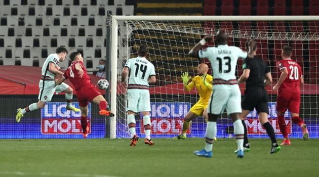 صربيا تحرج البرتغال.. ريمونتادا "غير مكتملة" أمام رونالدو ورفاقه