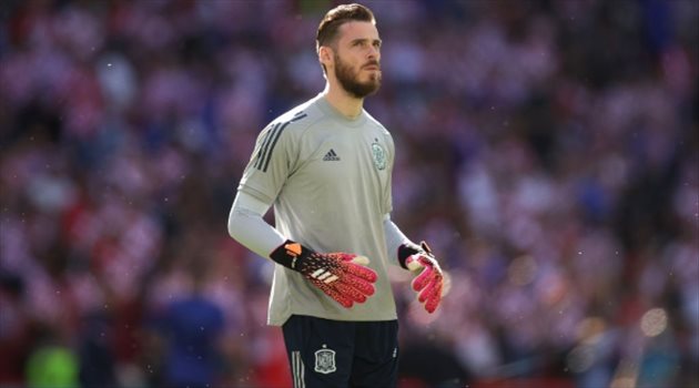 دي خيا في خطر.. مانشستر يونايتد يضم نجم كأس العالم