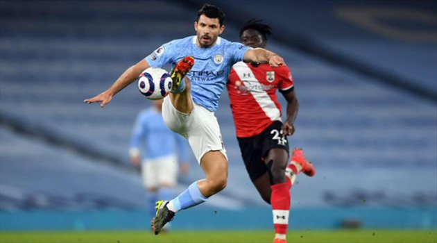 السفير سيرخيو.. مانشستر سيتي يخلد أجويرو في التاريخ بتمثال عملاق