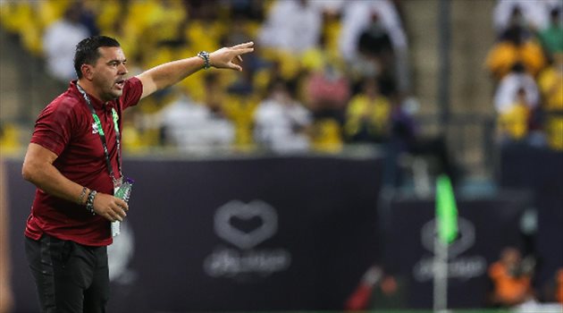 كوزمين: أنا آسف.. ومدرب الطائي "يمتدح" جماهير الاتحاد