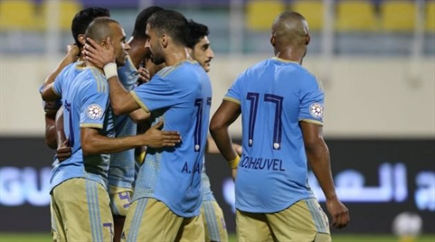 نشرة الكرة السعودية| النصر يقترب من ضم "المنقذ".. صفقة الهلال الكبرى ونجاة الاتحاد