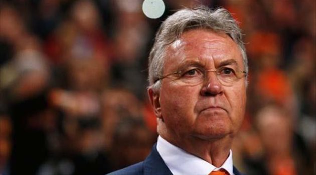 بعد مسيرة مميزة.. الهولندي المخضرم هيدنيك يعتزل التدريب