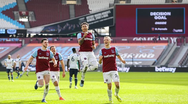  نجم وست هام يونايتد مهدد بالسجن 4 سنوات.. لهذا الأمر