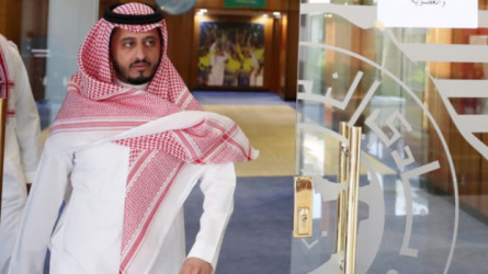 نجوم النصر فاشينيستا؟.. البريكي يهز الشارع الرياضي السعودي