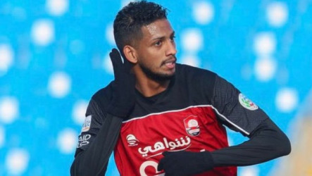 رسميا.. أحمد الزين لاعبا في ضمك