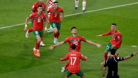  صراع في الدوري الإنجليزي على نجم المغرب بكأس العالم 2022