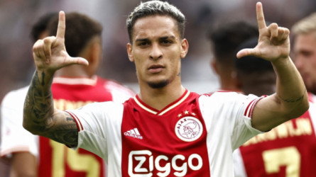 أنتوني يتمرد على أياكس من أجل الانتقال لمانشستر يونايتد