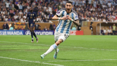 ميسي ينقذ دي ماريا من القتل بعد العودة للأرجنتين.. ماذا حدث؟