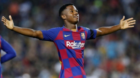 رغم طرد فليك له.. أنسو فاتي سيعود لبرشلونة بمبلغ قياسي 