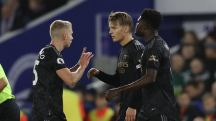 قطار أرسنال مستمر نحو محطة لقب الدوري الإنجليزي برباعية برايتون