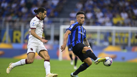 إنتر ميلان يفوز بهدف قاتل على تورينو في الدوري الإيطالي
