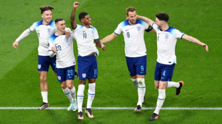  إنجلترا تصنع التاريخ في كأس العالم.. أكبر فوز و29 دقيقة بدل ضائع
