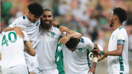 الأهلي من مباراة الخلود الأهلي من مباراة الخلود