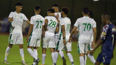 بيان رسمي يثير جدل الشارع السعودي.. ماذا يحدث في صيف الأهلي؟