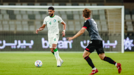 السعودية تكتفي بالتعادل أمام ألبانيا قبل كأس العالم 2022