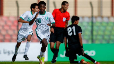 الأخضر يكتسح العراق برباعية ويتأهل للدور نصف النهائي بكأس العرب