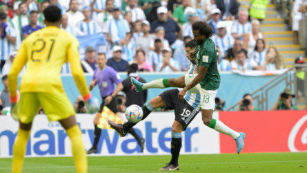 قطر 2022| بكاء العويس وإصابة مرعبة لنجم السعودية أمام الأرجنتين