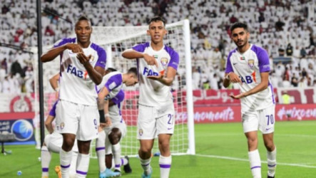 احتفال سالم الدوسري بـ500 ألف ريال .. غرامات وإيقافات في الإمارات