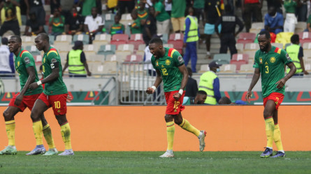 أبو بكر يقود الكاميرون إلى نصف نهائي أمم إفريقيا