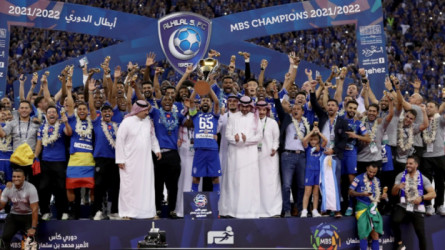 الهلال بن نافل يهز الهلال بـقرار صادم.. رحيل نجم جديد رسميا