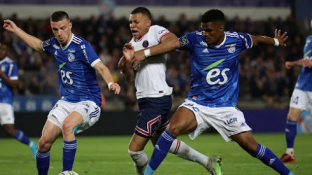 باريس سان جيرمان يسقط في فخ التعادل أمام ستراسبورج بالدوري