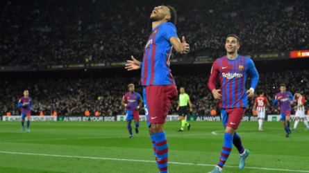 موعد مباريات الدوري الأوروبي اليوم| برشلونة يستضيف جالطة سراي