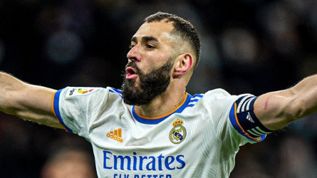 سجلات ريال مدريد تحتفظ باسم كريم بنزيما برقم قياسي استثنائي