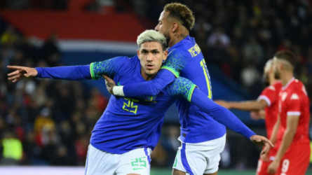 البرازيل تكتسح تونس بخماسية قبل كأس العالم.. السليتي يشارك