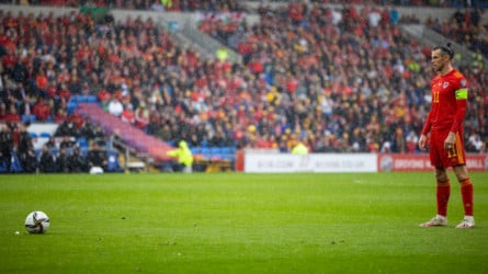 ضربة موجهة لجاريث بيل من خيتافي.. هذا اللاعب من أردناه في الريال!