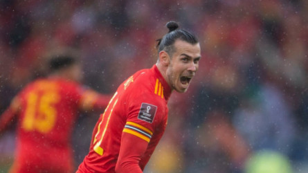 كأس العالم 2022| مدرب ويلز يضع قوانين صارمة تغضب جاريث بيل 