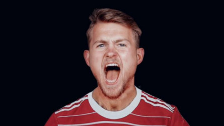 لم يحترمنا.. ماذا قال بونوتشي عن رحيل دي ليخت إلى بايرن ميونيخ؟