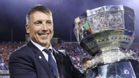 روبرت سيبولدي.. 7 معلومات عن مدرب الأهلي المغمور