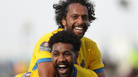 رباعية الباطن.. هل تؤجل فكرة رحيل الصليهم عن النصر؟