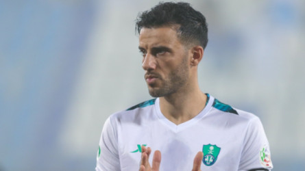 عمر السومة يفاجئ الأهلي.. وجهة غريبة قادمة في صيف 2022!