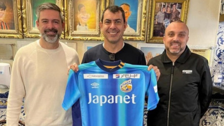 مدرب الاتحاد يفضل الدرجة الثانية في اليابان على الأهلي