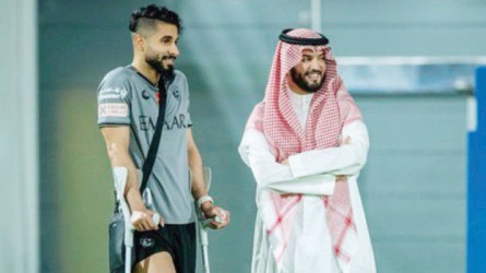 رسميا| الهلال يفاجئ جماهيره عن إصابة صالح الشهري