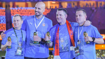 الفيحاء يكرم رازوفيتش بقرار عاجل.. بعد التتويج بكأس الملك