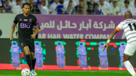 كاريلو يكشف عن المنتخب الذي سيشجعه في المونديال.. ويحذر الأخضر