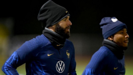 هل تدفع فرنسا ضريبة كريم بنزيما أمام الأرجنتين؟