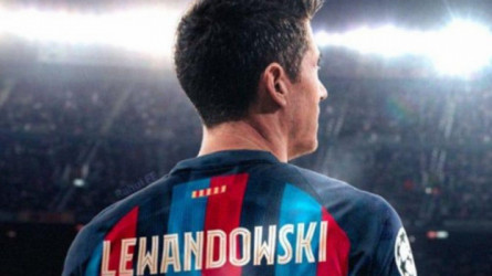 ليفاندوفسكي يكشف السر الكبير.. كيف تحول حبه من الريال لبرشلونة