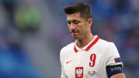 رسميا.. غياب ليفاندوفسكي عن بولندا في أولى مباريات اليورو 