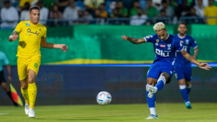 بيريرا يكشف سر مستواه السيء مع الهلال.. ويتحدث عن الدكة